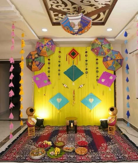 Sankranti Tilwa Decoration, Bor Nahan Decoration Ideas, Bogipallu Decoration Ideas, Bhogipallu Decoration Ideas, Bornan Baby Decoration, Makar Sankrant Bornhan Decoration, Bhogipallu Decorations, Bhogi Pallu Decoration At Home For Kids, Bornhan Decoration Ideas