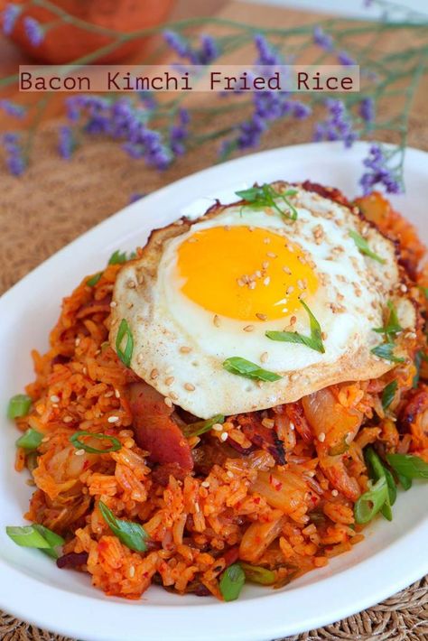 Bacon Kimchi Fried Rice Recipe & Video - Seonkyoung Longest Kimchi Bacon Fried Rice, Bacon Kimchi, Spicy Tuna Recipe, Fluffy Dumpling Recipe, Taiwanese Fried Chicken Recipe, Orange Cauliflower Recipes, Kimchi Food, Kimchi Fried Rice Recipe, Chines Food