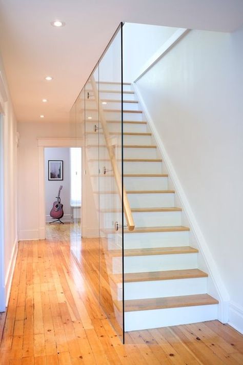 20 Glass Staircase Wall Designs With A Graceful Impact On The Overall Decor Opt for glass panels if you prefer a light and bright space Stair Wall Ideas, Stair Wall Design, Staircase Wall Design, Glass Railing Stairs, Stair Walls, Glass Stairs, Staircase Wall, Glass Staircase, Staircase Decor