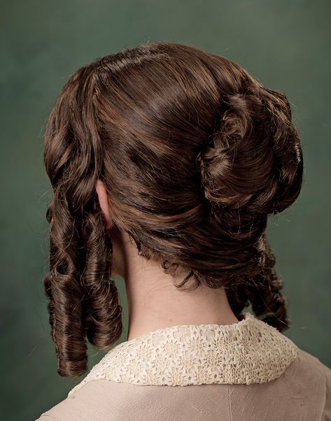 1900s Hairstyles, 19th Century Hairstyles, 18th Century Hairstyles, Historical Hairstyles, Edwardian Wedding, Hairstyle Wedding, Curly Hair Drawing, Victorian Hairstyles, Hair Reference