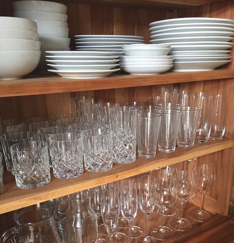 Glass Dish Storage, Crystal Glassware Storage, How To Store Glass Baking Dishes, Storing Glassware, Glass And Bamboo Food Storage, Crockery Storage, Cooking Items, Dinnerware Storage, Storage Cupboard