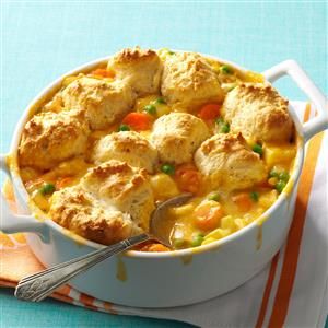 Easy Cheddar Chicken Potpie Recipe from Taste of Home Potpie Recipe, Fall Chicken Recipes, Chicken Potpie, Cheddar Chicken, Semi Homemade, Chicken Pot Pie Recipes, Frozen Veggies, Leftover Chicken, Pesto Chicken