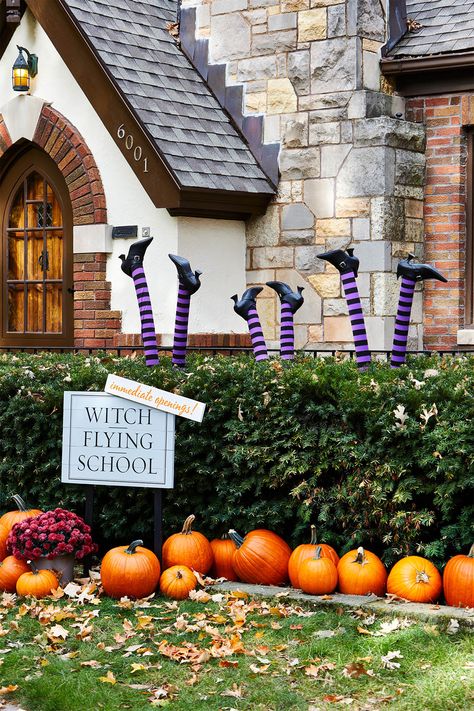 Witch Theme Yard Decorations, Witch Flying School Decor, Witch Flying School Halloween, Flying Witch Outdoor Decoration, Outdoor Halloween Yard Decorations, Hocus Pocus House Decorations Outdoor, Witches Theme Decorations, Witches Flying School, Front Porch Witch Decor