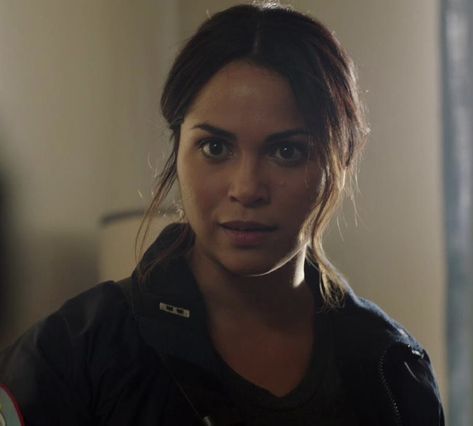 Gabriela Dawson, Gabby Dawson, Monica Raymund, Gotham Knights, Chicago Med, Chicago Pd, Romanoff, Chicago Fire, Film Books