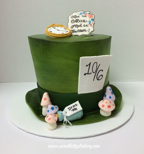 Mad Hatter Cake Mad Hatter Smash Cake, Mad Hatter Birthday Cake, Mad Hatter Cake Ideas, Mad Hatter Cake, Nye 2024, Birthday Extravaganza, Decorating Food, Tea Party Cake, Alice In Wonderland Cakes