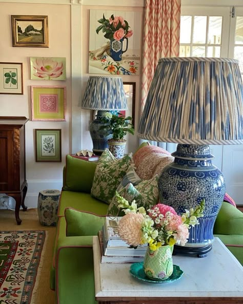 Funky Home Decor Living Room, Eclectic Southern Decor, Mix And Maximalist, Southern Maximalist Decor, Eclectic Country Decor, Blue Green Apartment, Maximalist House Decor, Southern Eclectic Decor, Southern Eclectic