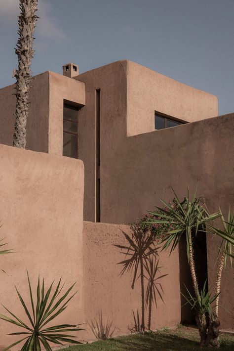 This Tranquil Marrakech Retreat Puts a Modern Twist on Traditional Adobe Architecture | AD Middle East Moroccan Exterior, Adobe Architecture, Studio Ko, Moroccan Riad, Working Farm, Arch House, Brick Architecture, Desert Garden, Modern Moroccan