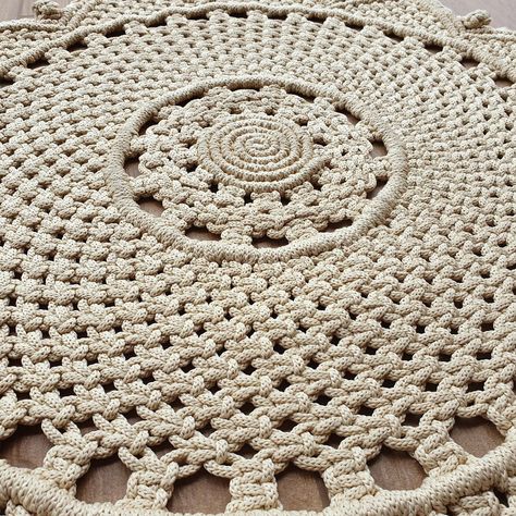 Circle Macrame Carpet Round Beige Rug With Lace Bedside A9D Macrame Rugs, Macrame Circle, Macrame Carpet, Macrame Rug, Round Braided Rug, Colored Doilies, Crochet Doily Rug, Rug Tutorial, Rug Patterns