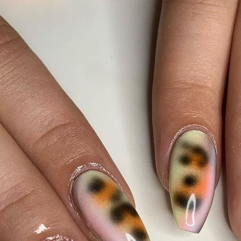 Really Hot Nails ™️ vancouver on Instagram: "Freehand fuzzy cheetah print airbrush for @thewaspwoman inspo from 2000s Japanese nail book" Tiger Stripe Nails Y2k, Zebra Print Nails 2000s, Y2k Cheetah Print Nails, Leopard Print Nails 2000s, Lepord Print 2000s Nails, Japanese Nail, Japanese Nails, Hot Nails, Cheetah Print