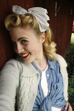 1000+ ideas about 1950s Ponytail on Pinterest | Vintage Ponytail ... 1950s Ponytail, Greaser Girl, Vintage Ponytail, Female Movie Stars, 50s Hairstyles, Foam Rollers, Fashion 1940s, Rockabilly Hair, Pin Up Hair