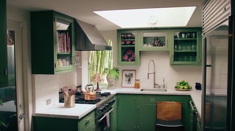 Dakota Johnson Kitchen, Dakota Johnson House, Kitchen Interior Design In India, Kitchen Interior Modern Luxury, Kitchen Interior Modern, Inside Kitchen, Spanish Style Bathrooms, Mexican Interior Design, Johnson House