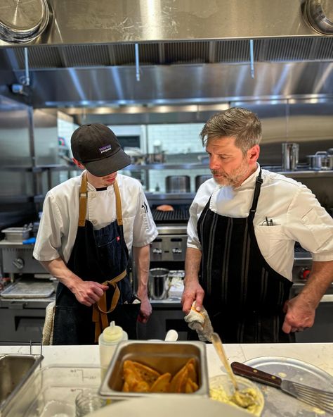 A familiar face behind the line — our Sous Chef Shawn Pray. His talent and skill are evenly matched by his curiosity and composure. Shawn is steadfast in his commitment to quality and consistency and dedicated to our vision of providing a welcoming, unique French fine dining experience.✨ William has had the pleasure of knowing Shawn since he was an 18-year-old culinary student in Maine. It’s been a joy to watch him grow as a person and chef, and we are honored to have him as our number two ... Chef School Aesthetic, Chef In Kitchen, French Fine Dining, Chef Aesthetic, Culinary Student, Chef School, Grow As A Person, Sous Chef, Personal Chef