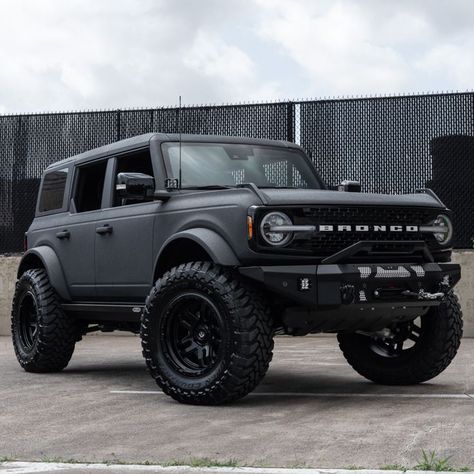 This 2022 Ford Bronco we Lifted, Sprayed and upgraded the interior and sound system for none other than Online Gaming Legend, Tim the TatMan! His brand new Bronco was sprayed in our Tuxedo Black Signature Finish, and for additional protection we added DV-8 bumpers with Warn winch.For the lift and suspension, we upgraded to  the 2.5" BDS kit and were able to stuff 38" Toyo Tires around 20" Fuel wheels to create a substantial footprint.  #starwoodmotors #starwoocustoms #starwoodbronco Blacked Out Bronco Sport, Bronco Blacked Out, 2022 Ford Bronco Wildtrak, Bronco Matte Black, 2022 Ford Bronco Lifted, New Bronco Lifted, New Ford Bronco 2022, Ford Bronco Mods, Matte Black Bronco