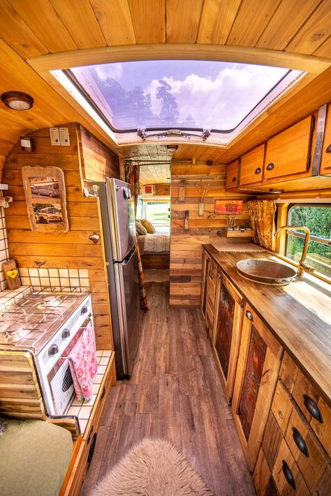 Bus Living Aesthetic, Boho Skoolie Interior, Schoolie Conversion Ideas, Unique Skoolie Layout, Skoolie Raised Roof, Skoolie Floor Plan With Bunks, Skoolie Short Bus, Skoolie Framing, Caravan Living