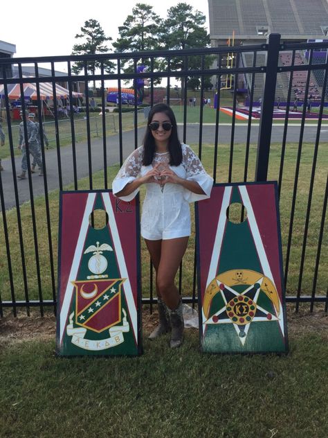 Fraternity Sweetheart Gifts, Fraternity Gifts From Sweetheart, Sweetheart Gifts Fraternity, Frat Cornhole Boards, Fraternity Sweetheart Ideas, Frat Sweetheart Gifts, Frat Sweetheart, Painted Corn Hole Boards, Kappa Sigma Fraternity