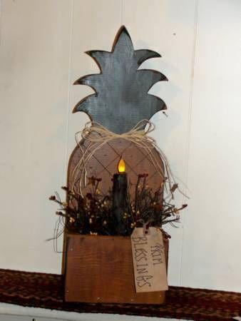 Primitive Pineapple Light Board Diy Ideas, Primitive Pineapple, Primitive Lamps, Primitive Candle, Pineapple Lights, Pineapple Kitchen, Primitive Spring, Timer Candles, Primitive Lighting