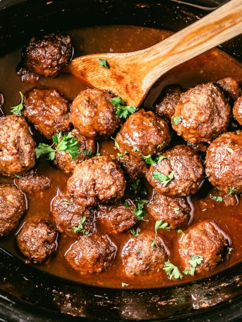 Deer Meatballs Crockpot, Wild Game Meatballs, Moose Meatballs Recipe, Venison Meatballs Crockpot, Elk Meatballs, Venison Meatball, Simple Meatball Recipe, Venison Recipes Crockpot, Venison Meatball Recipes