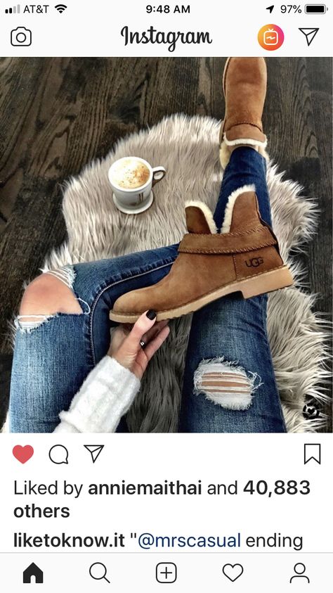 Womens Slip On Boots, Womens Boots 2023, Winter Shoes 2022, Ugg Booties, Shopping Link, Combat Boot, Casual Winter Outfits, Crazy Shoes, Mua Sắm