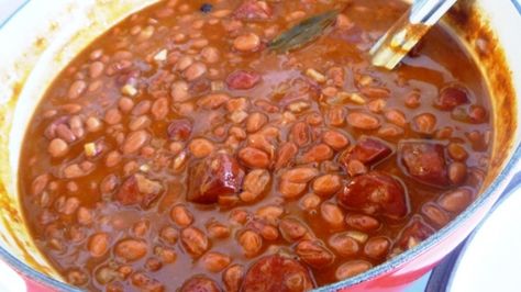 Feijao Com Linguiça (portuguese Beans With Linguica) Recipe Portuguese Beans, Linguica Recipes, Portugal Food, Portuguese Cuisine, Brazilian Food, Portuguese Recipes, Bean Recipes, International Recipes, Stove Top