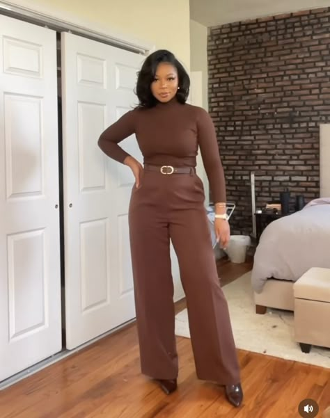 Networking Outfit Women Winter, Cooperate Baddie Outfits For Women, Brown Work Outfits, Black Therapist Aesthetic, Brown Office Outfit, Black Women Office Outfits, Business Casual Black Women, Cooperate Baddie, Office Outfits Black Women