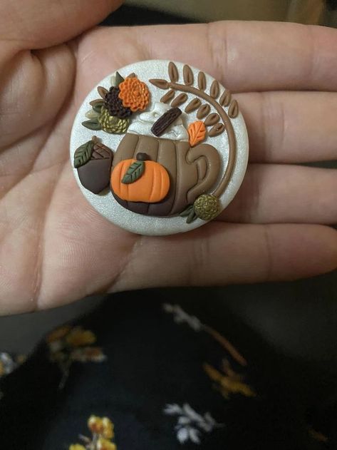 Handmade polymer clay pop socket. Perfect for fall time. Polymer Clay Pop Socket, Clay Pop Socket, Polymore Clay, Fall Polymer Clay, Diy Miniatures, Pop Socket, Fall Time, Clay Creations, Handmade Polymer Clay