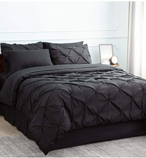 PINCH PLEATED DESIGN: Bedsure Pintuck Down Alternative comforter set Bed In Bag features attractive intricate pleated design detailing in artistic diamond pattern - Present contemporary appeal derived from crafted Pinch Pleat technique and each Pintuck is sewn individually for maximum efficacy - Ensuring durable exquisite look for longer time by sewing black inner lining to reduce friction between Pinch Pleat duvet cover and duvet insert.  PERFECT HOME DECORATION: Pinch Pleat Down Alternative Co Black Comforter Sets, Solid Bedding, Black Bed Set, Cama Queen Size, Quilted Bedding, Pretty Bedding, Fluffy Comforter, King Size Comforter Sets, Black Comforter