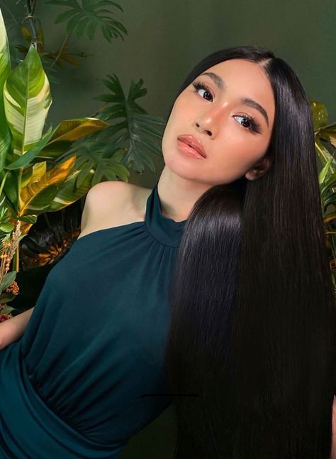 Make Up For Morena Skin Filipina, Morena Makeup Filipina, Nadine Lustre Makeup, Filipina Makeup, Nadine Lustre Instagram, Morena Makeup, Lady Luster, Bride Makeup Natural, Filipino Hair