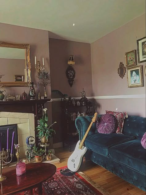 Whimsigothic vintage style living room Whismgothic Room Aesthetic, Comfy Whimsigoth, Purple Whimsigoth Room, Dark Purple Whimsigothic, Goth Living Room, Whimisgoth Rug, Gothic Living Room, Feminine Living Room, Victorian Apartment