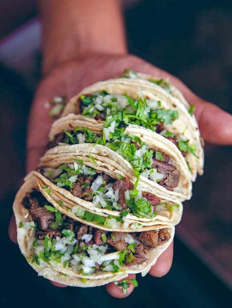 Beef Tongue Tacos Recipe | Leite's Culinaria Beef Tongue Taco Recipes, Cow Tounge Recipes Crock Pot, Beef Tongue Recipes Mexican, Beef Tounge Taco Recipes, Lengua Tacos Recipe, Lingua Tacos, Cow Tounge Recipes Beef Tongue, Cow Tongue Tacos, Lengua Recipe Mexican