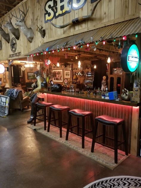 Shop With Bar Area, Barndominium Bar Ideas, Rustic Bar Interior, Barndominium Bar, Pole Barn Man Cave Ideas, Country Bar Ideas, Western Bar Ideas, Saloon Bar Ideas, Pole Barn Bar