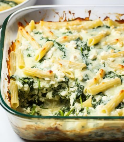 My family devoured this casserole - it was gone in minutes Reuben Casserole, Casserole Kitchen, Greek Appetizers, Pasta Dinners, Pasta Dinner Recipes, Greek Dishes, Chopped Spinach, Spinach And Cheese, Spinach And Feta