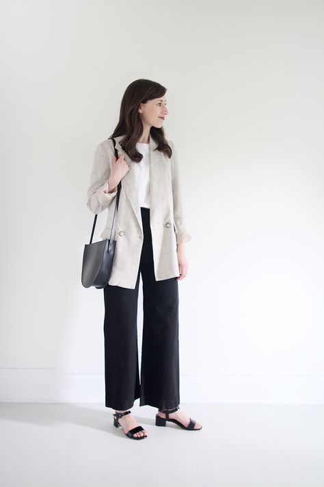 Style Bee - JUNE 30×30 – LOOKS 12-15 Styling Cardigan, Business Formal Women, Interview Attire, Business Attire Women, Winter Attire, Future Clothes, The Calendar, Womens Business Casual, Professional Attire