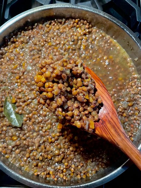 Classic Italian Lentils | Italian Kitchen Confessions Italian Lentils Recipe, Italian Lentils, Lentils Benefits, Lentils Recipe, Lentils Vegan, Lentils And Quinoa, Beans Beans, Italian Diet, 31st December