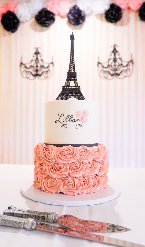 Eiffel Tower Birthday Cake, Paris Wedding Cake, French Birthday Cake Paris Theme, Paris Cake Ideas Birthdays, Parisian Birthday Cake, Paris Bday Party Ideas, French Themed Cake, Paris Theme Birthday Cake, French Birthday Cake