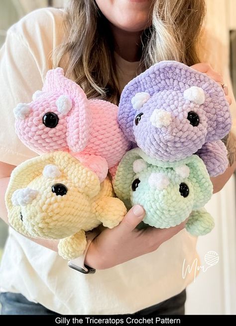 Crochet plushies Simple Crochet Stuffed Animal Patterns, Cute Dino Crochet Pattern Free, Amigurumi Triceratops Free Pattern, Crochet Patterns Stuffies, Animal Crochet Plushies, Free Crochet Patterns For Plushies, Crochet Dino Pattern Free Amigurumi, Free Crochet Triceratops Pattern, Cute Small Crochet Animals