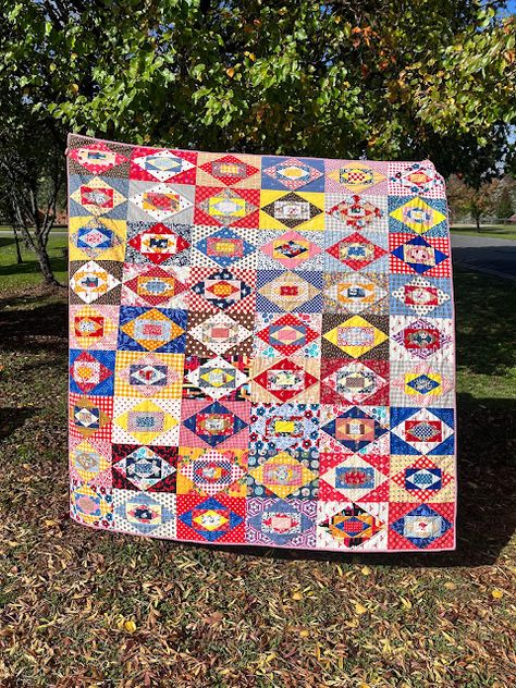 Patchwork n Play: Marking Time! Wensleydale Quilt, Sew Together Bag, Jen Kingwell, Thread Catcher, Paper Pieced Quilt Patterns, Peg Bag, Sewing Machine Cover, Medallion Quilt, Paper Pieced Quilt