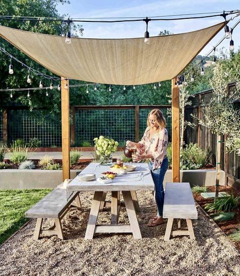 Shade Sail Backyard, Patio With Pergola Ideas, Patio With Pergola, Cool Backyard Ideas, Pet Friendly Yard, Pergola Cost, Side Yard Ideas, Cool Backyard, Online Landscape Design