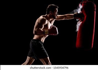 Boxing Workout Video, Boxing Workout Routine, Heavy Bag Workout, 30 Minute Hiit, Weight Lifting Routine, Arm Strength, King Of Spades, Muscle Building Diet, Graduation Pics