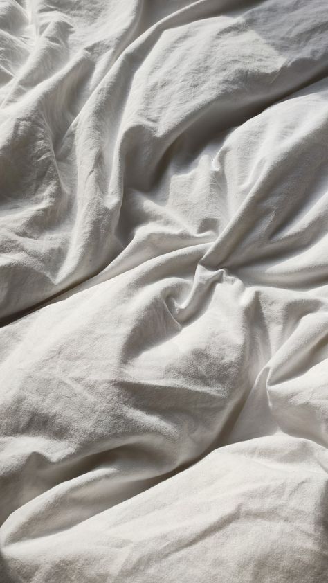 White Bedsheets Aesthetic Wallpaper, Aesthetic Bed Sheets Wallpaper, Aesthetic Clean Background, Crumpled Sheets Aesthetic, White Bedding Wallpaper, Cozy Bed Wallpaper, Bedsheet Wallpaper Aesthetic, White Sheets Wallpaper, Crumpled Bed Sheets Aesthetic