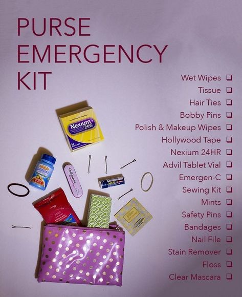 Schul Survival Kits, Emergency Kit For Girls, Emergency Toilet, School Emergency Kit, Date Outfit Ideas, School Survival Kits, What's In My Purse, Period Kit, High School Survival