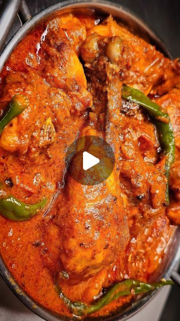 Tanduri Chikan Recipe, Chicken Tandoori Recipe, Chicken Tandoori Masala, Chicken In Gravy, Tandoori Chicken Recipe, Gravy Chicken, Chicken Tandoori, Instagram Restaurant, Chicken Gravy Recipe