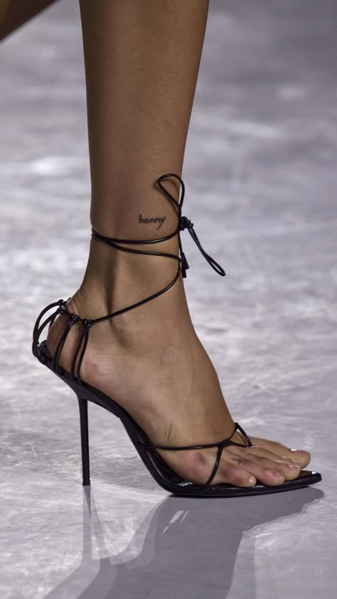 Best of Saint Laurent Spring 2018. Stylo Shoes, Ankle Tattoo Designs, Paris Fashion Week Runway, Geniale Tattoos, Discreet Tattoos, Dainty Tattoos, Foot Tattoo, Ankle Tattoo, Tattoo Designs For Women