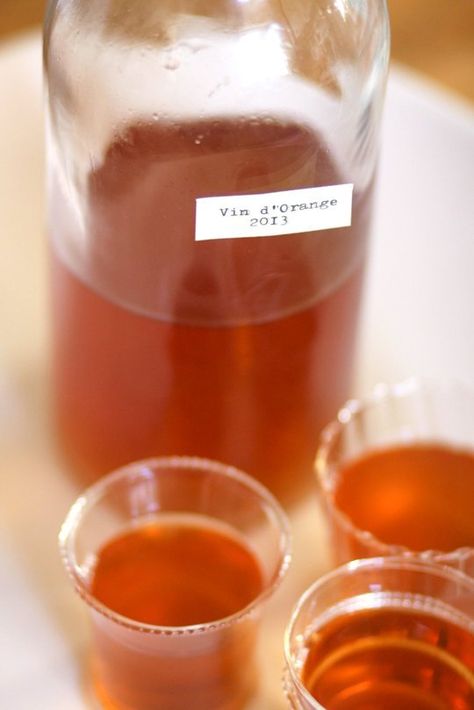 How To Make Vin d'Orange — I can't wait to try this. I love Lillet Blanc and hope this will be similar! Homemade Liquor, Fortified Wine, Orange Wine, Homemade Wine, Dark Rum, Cooking Lessons, Orange Recipes, Vermouth, Fermenting