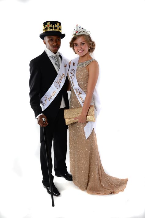 King And Queen Costume, Prom King And Queen, Prom King, Prom Photography, Queen Costume, Party Inspo, King And Queen, King Queen, Kids Costumes