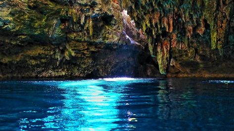 Underground Lake, Texas Lakes, Manitoulin Island, Wasaga Beach, Sea Cave, Cave System, Tennessee Travel, Monroe County, Small Town Life