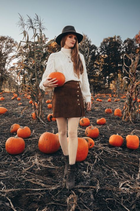 Sweater and Skirt Outfit At The Pumpkin Patch Sweater And Skirt Outfit, Pumpkin Patch Outfits, Pumpkin Patch Photoshoot, Pumpkin Patch Pictures, Fall Aesthetics, Patch Outfit, Sweater And Skirt, Holiday Outfits Women, Pumpkin Patch Outfit