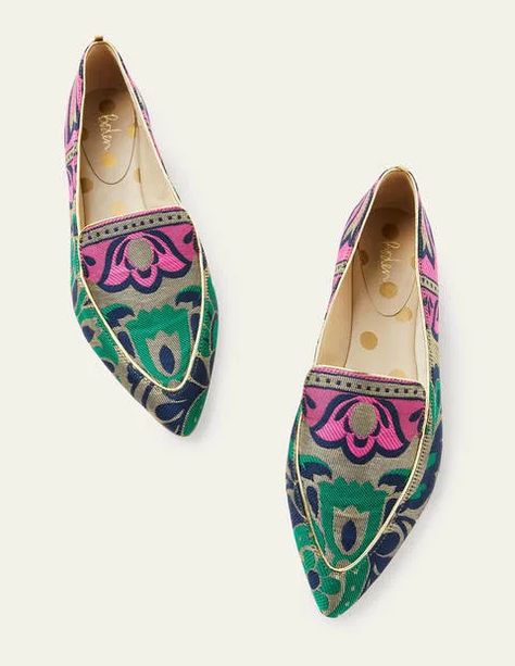 Romaine Jacquard Loafer Fancy Flats, Fairy Shoes, Style Flats, Fashion Shoes Sandals, Loafer Style, Embellished Flats, Walk In My Shoes, Shoe Shine, Loafers Style