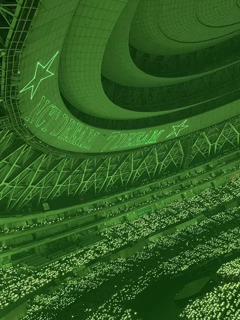 Golden Coin, Concert Aesthetic, Green Ocean, Dream Concert, Yellow Aesthetic, + Core + Aesthetic, Pretty Wallpapers Backgrounds, Green Wallpaper, Kpop Aesthetic