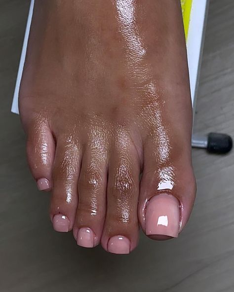 Short Nail Natural Color, Pedicure Ideas Gel, Long Toes Pedicures, Gel X Pedicure, Nude Nails And Toes, Pretty Toe Nails Pedicures, Pedicure With Tips, Overlay Toenails, Ombre Toenails Pedicures