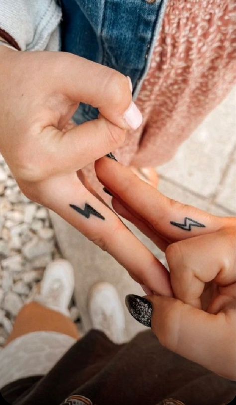 Punchy Tattoos, Western Tats, Tattoo Ideas For Female, Bolt Tattoo, Matching Friend Tattoos, Cowgirl Tattoos, Cowboy Tattoos, Country Tattoos, Finger Tattoo Designs